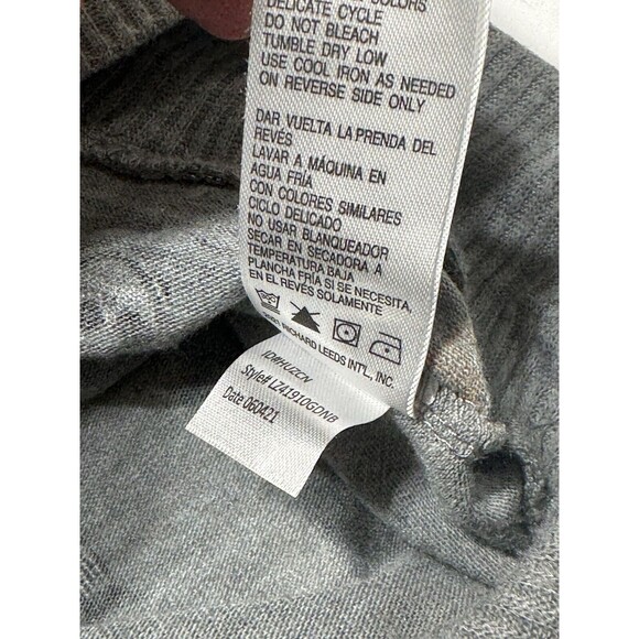 Disney NIGHTMARE BEFORE CHRISTMAS Sleepshirt Womens Medium 8-10 Pajamas - Picture 11 of 12